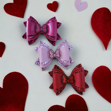 Load image into Gallery viewer, Minnie Bow