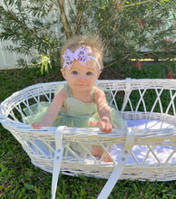 Load image into Gallery viewer, Butterfly Bow