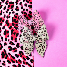 Load image into Gallery viewer, Leopard Hearts