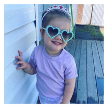 Load image into Gallery viewer, Heart Sunglasses