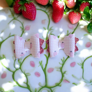 Strawberry Mini Piggies