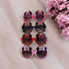 Load image into Gallery viewer, Minnie Sunglasses
