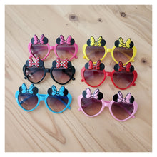 Load image into Gallery viewer, Minnie Sunglasses
